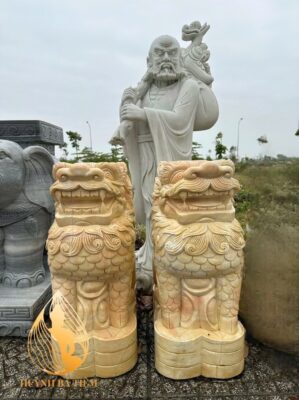 Tượng Kỳ Lân Đá Cà Rốt Vàng