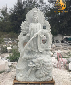 Tượng Quan Âm Bồ Tát Cưỡi Rồng