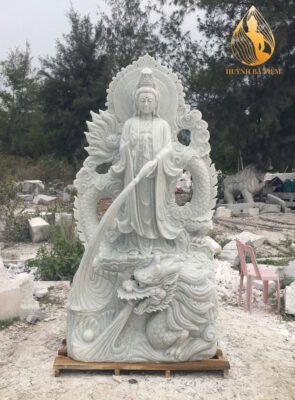 Tượng Quan Âm Bồ Tát Cưỡi Rồng